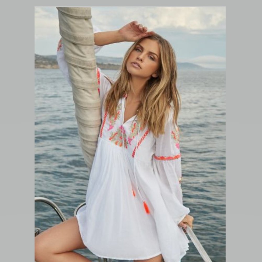 Pily Q Capri Embroidered Pink Crush Tunic XS/S NWT